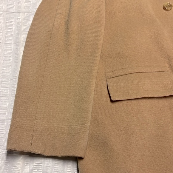 Brooks Brothers Cashmere Vintage Coat -above the knee length. Sz XL - Picture 9 of 16